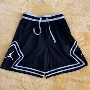 Men’s Nike Jordan Sport Mesh Diamond Shorts, Sz. M, like NEW!